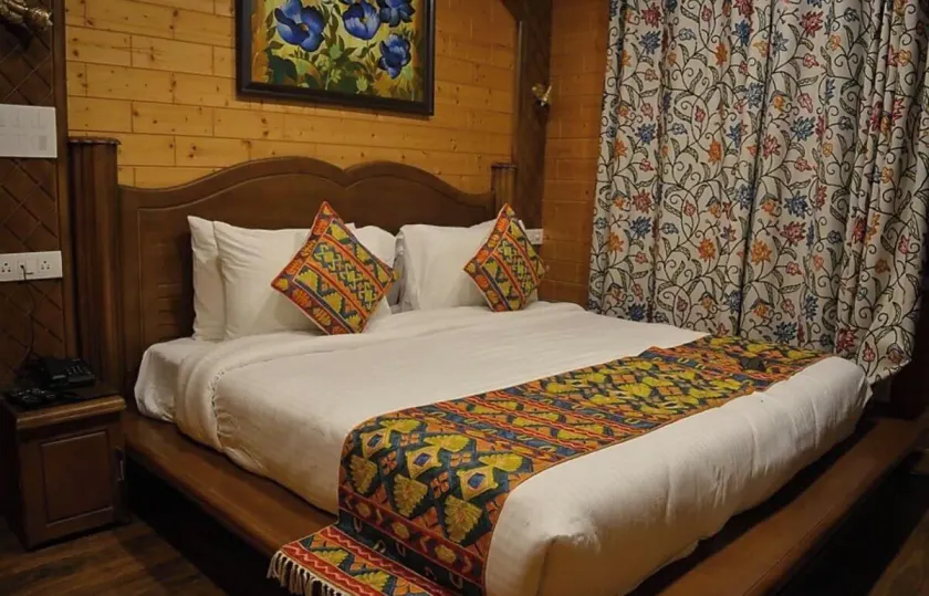 Hotel Royale Comfort Pahalgam - Image 1