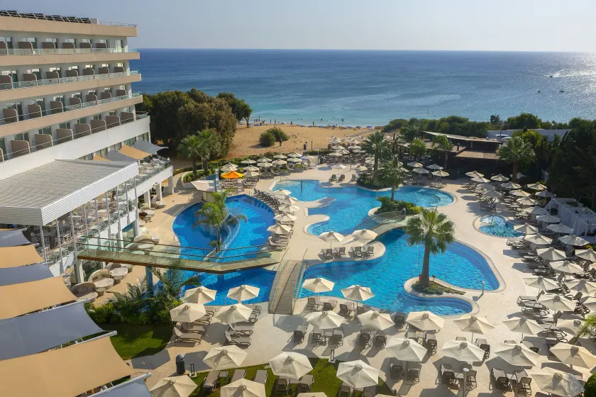 Melissi Beach Hotel & Spa - Image 1