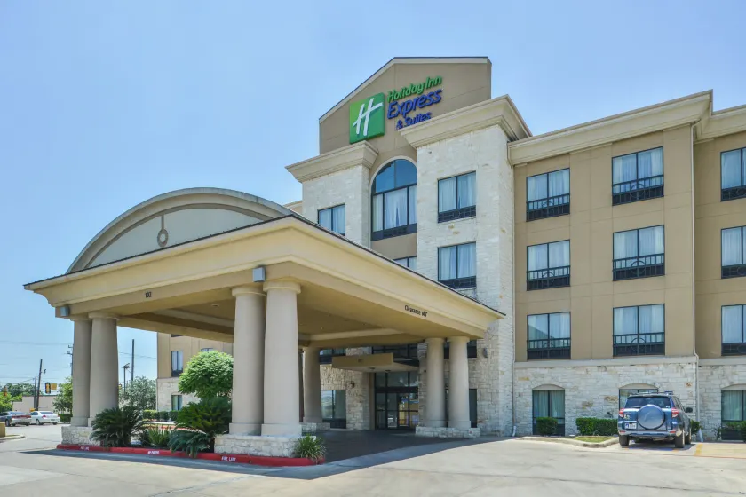 Holiday Inn Express Hotel & Suites San Antonio NW-Medical Area by IHG - Image 1