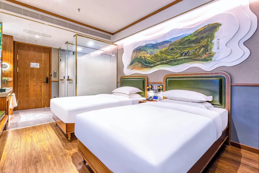 Nostalgia S Hotel Kunming D ong feng Square - Image 1