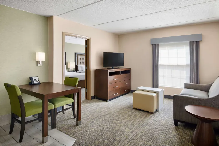 Homewood Suites by Hilton Baltimore-BWI Airport - Image 1