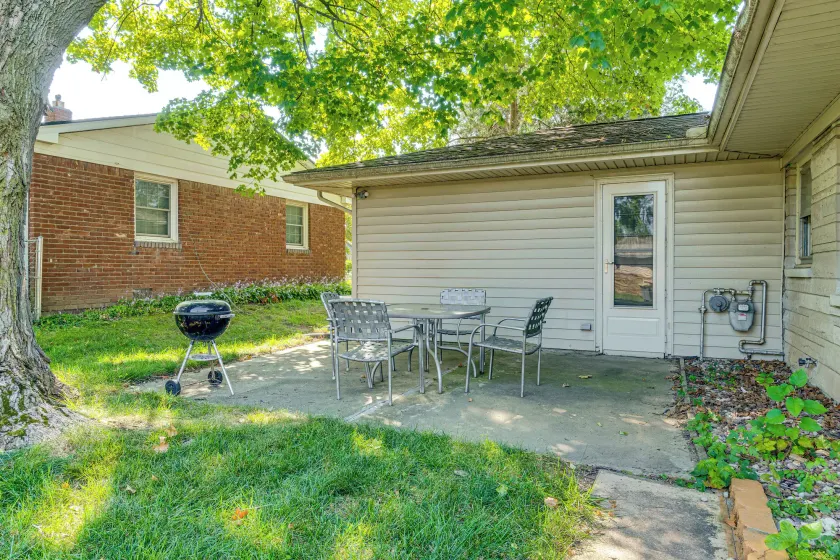 2 Mi to Purdue: Modern Home in West Lafayette - Image 1