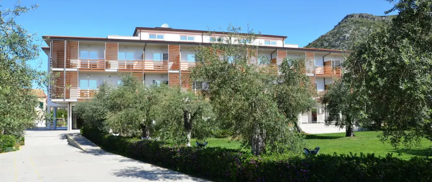 Elaia Garden Hotel - Image 1