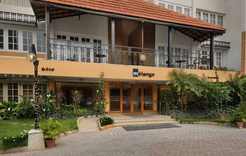 Melange Luxury Serviced Apartments - Image 1