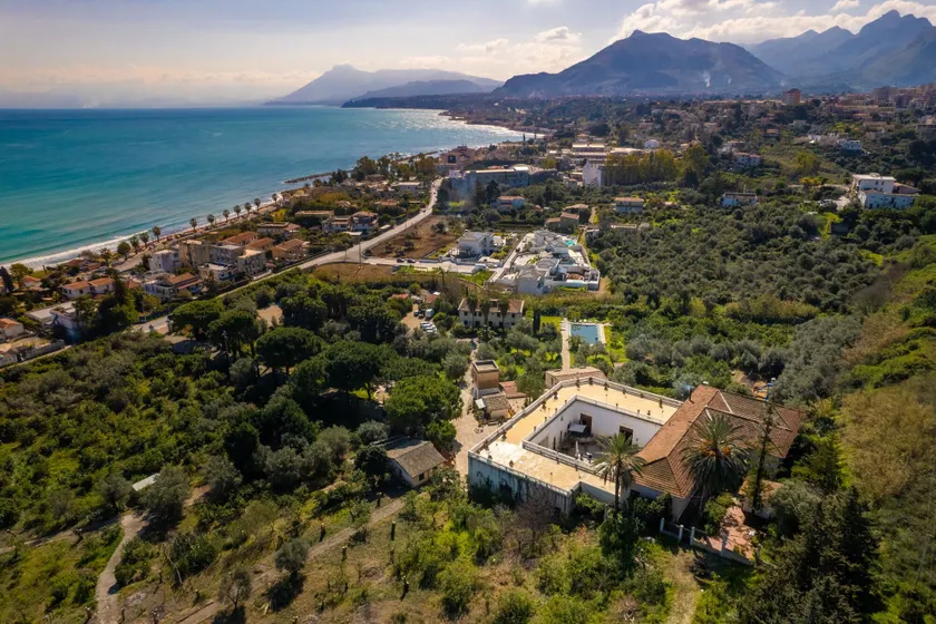 Agriturismo Villa Cefalà - Image 1
