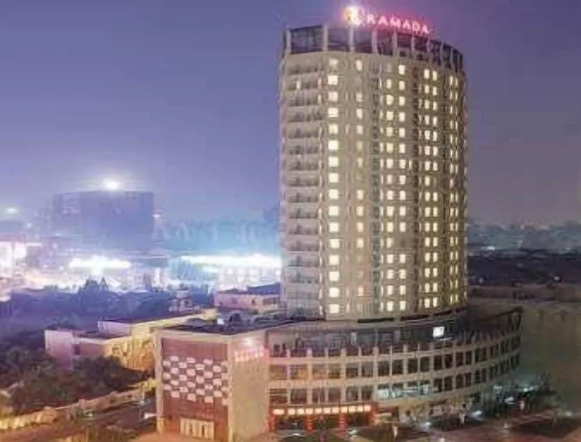Ramada by Wyndham Wujiaochang Shanghai - Image 1