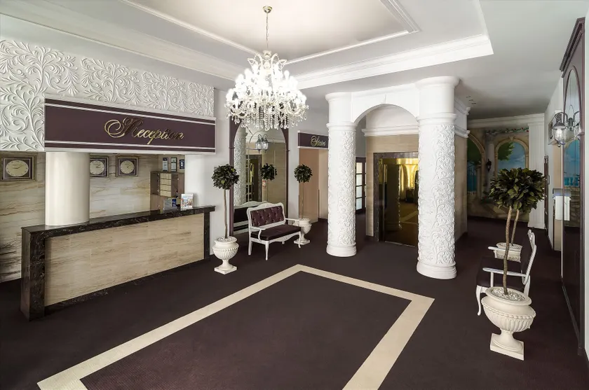 Flowers Hotel - Reception