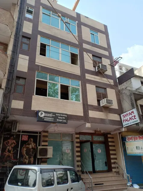 Hotel Shyam Palace - Image 1