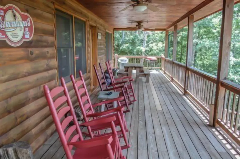 Overlook Retreat - Image 1