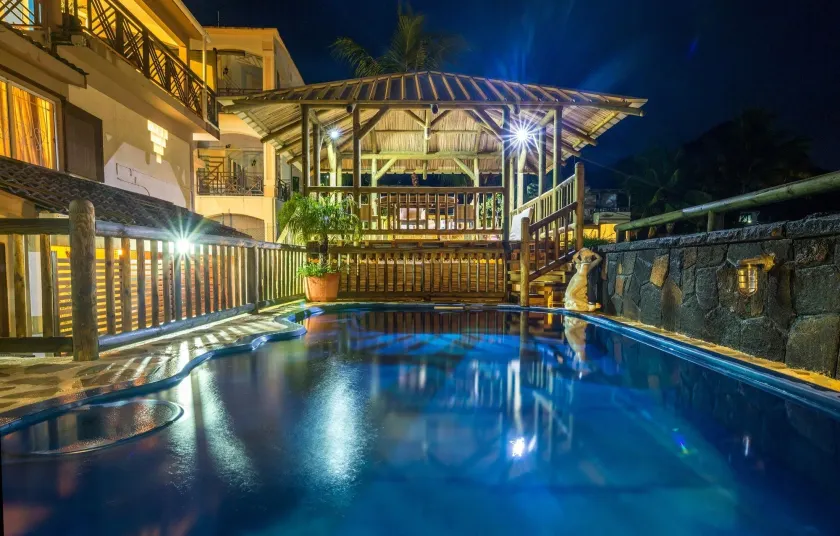 Sunset Villa - Image 1