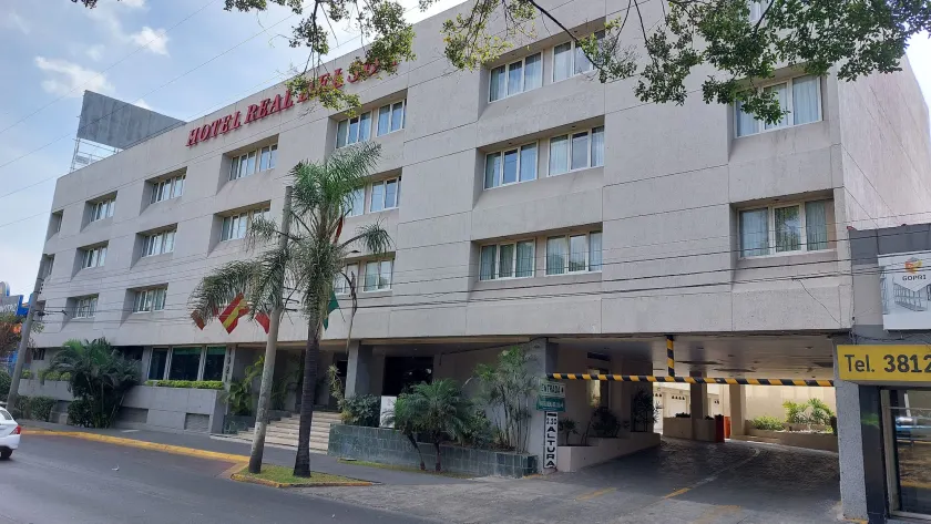 Hotel Real Del Sol - Image 1