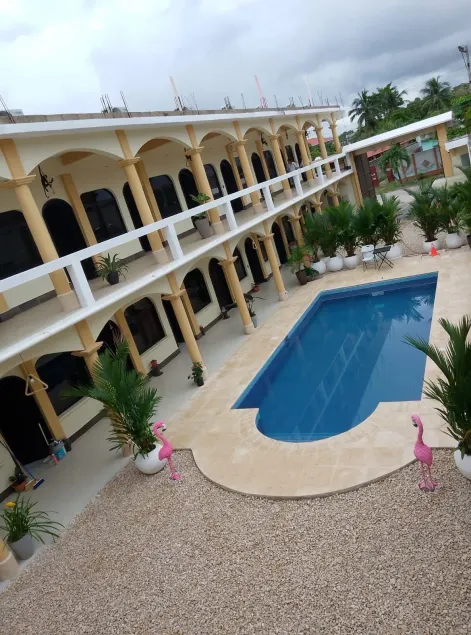 Hotel & Brunch Lirio de los Valles - Image 1