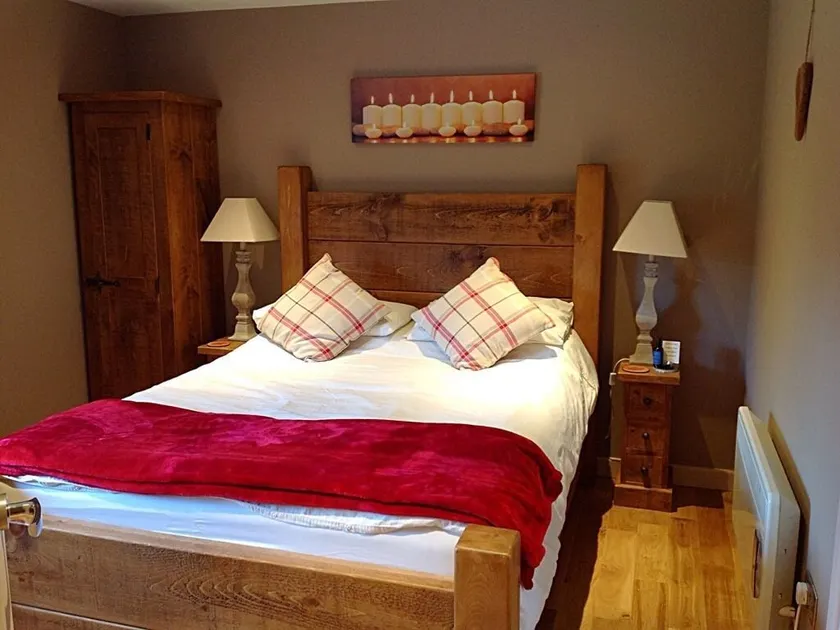 Beaconsfield Farm - Image 1