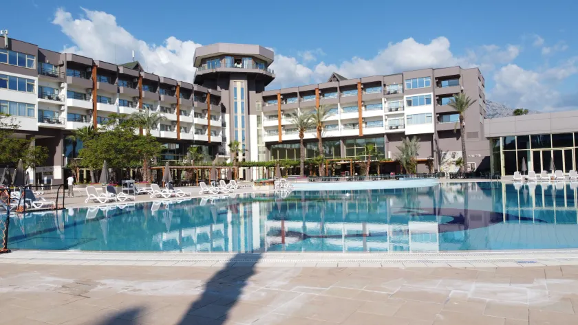 Simena Comfort Hotel - Image 1