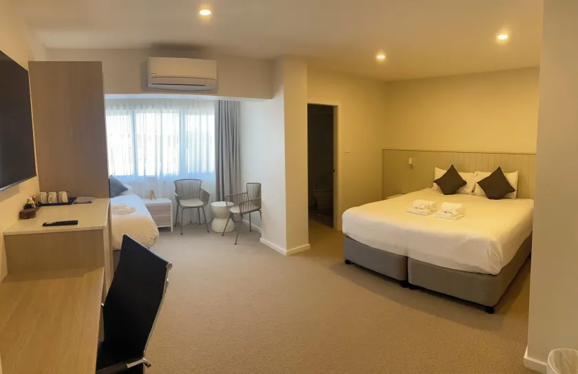 The Belmont Hotel - Image 1