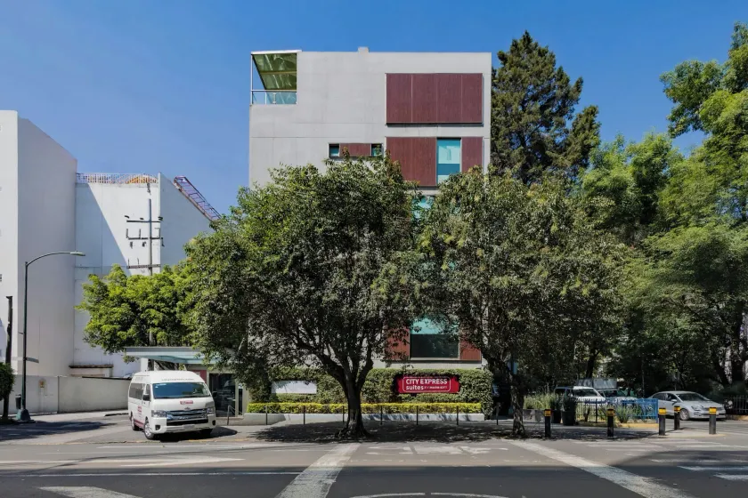 City Express Suites by Marriott Ciudad de Mexico Anzures - Image 1