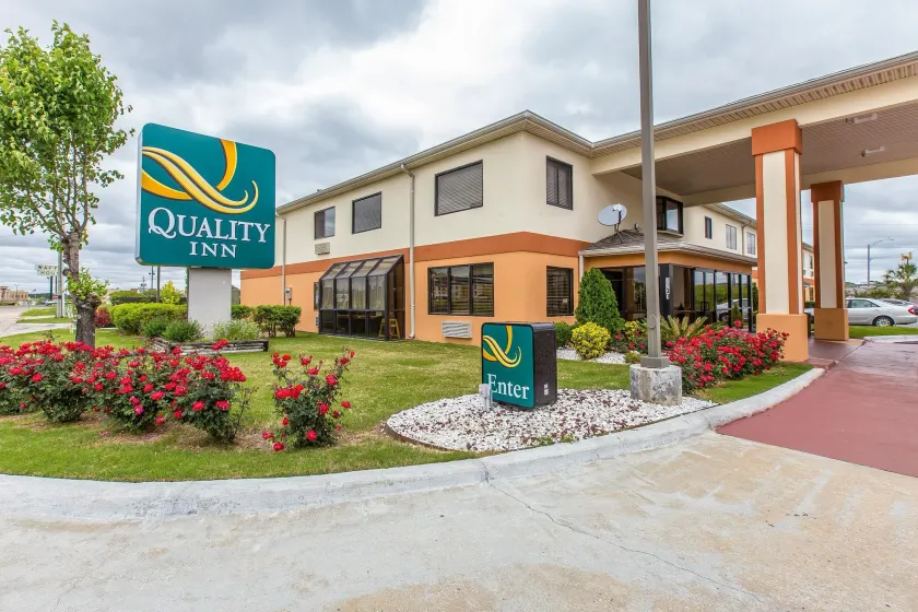 Quality Inn Montgomery South - Image 1