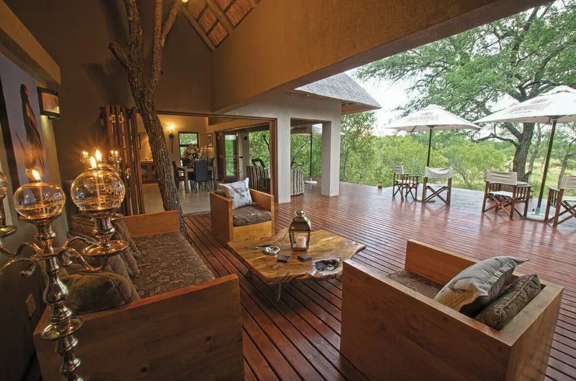 Raptor Retreat Game Lodge - Image 1