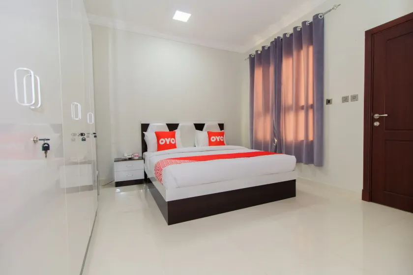 Super OYO 106 Muscat Grand Hotel Apartment - Image 1