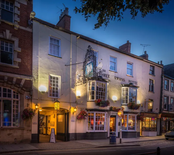 The Three Swans Hotel, Market Harborough, Leicestershire - The Coaching Inn Group - Image 1