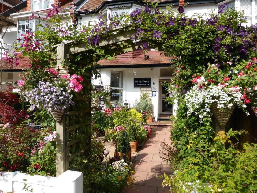Belle Dene Guest House - Image 1
