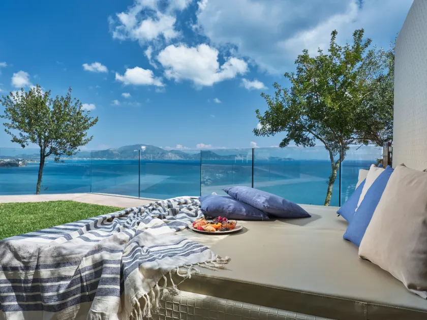 Avra Luxury Villa & Spa - Image 1