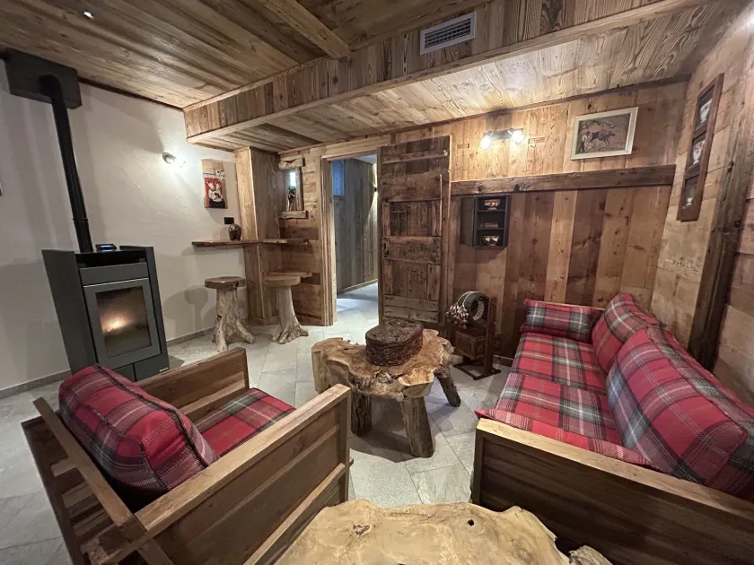 HIBOU Chambres Affittacamere Cogne - Image 1