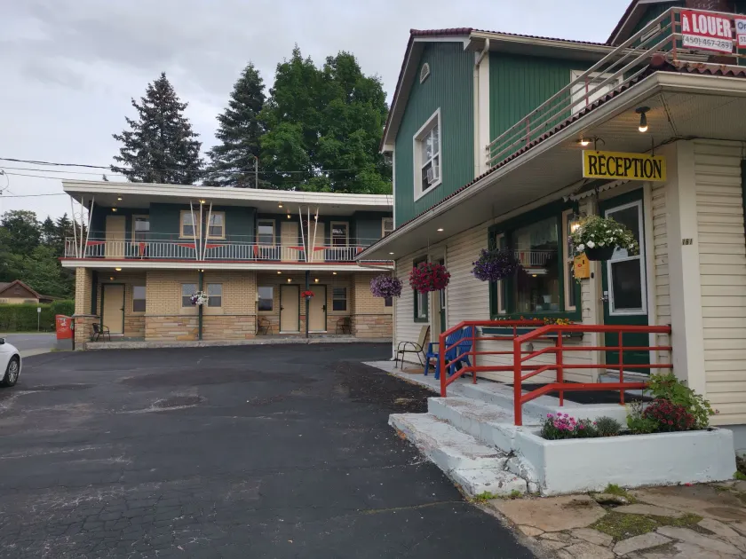 Motel Saint-Hilaire - Image 1