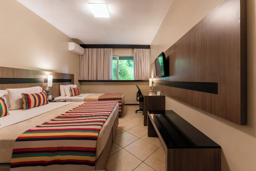 Hotel Deville Express Guaira - Image 1