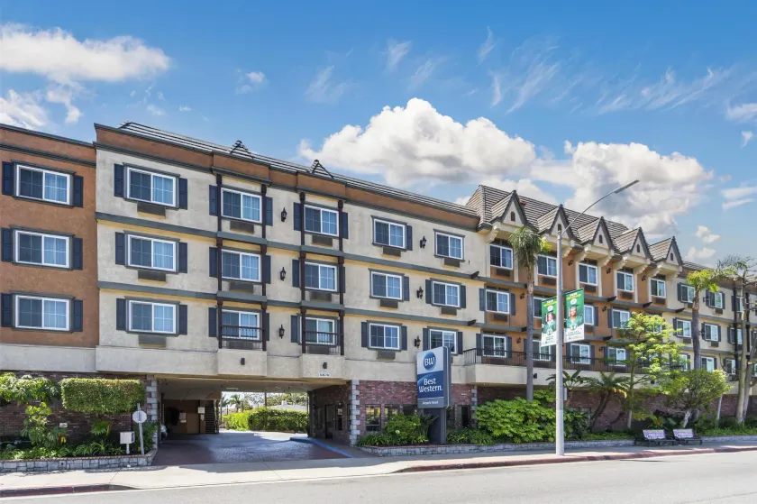 Best Western Airpark Hotel - LAX Airport LA Stadium - Image 1
