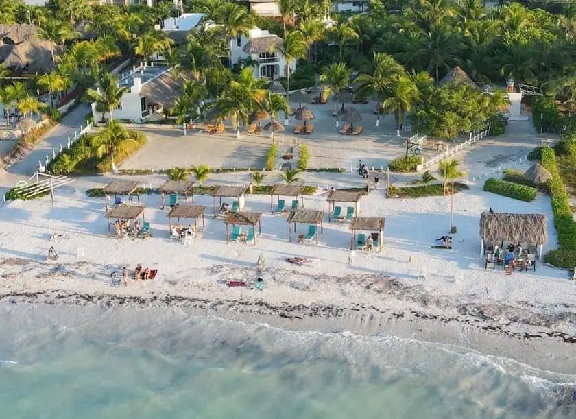 Hotel Puerto Holbox Beach Front - Image 1