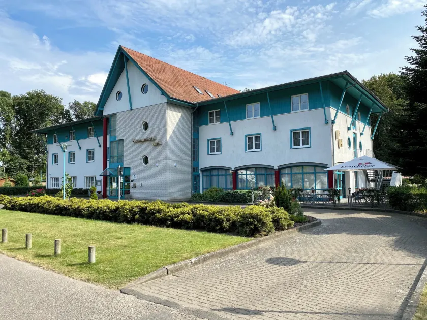 gut-Hotel Pommernhotel Barth - Image 1