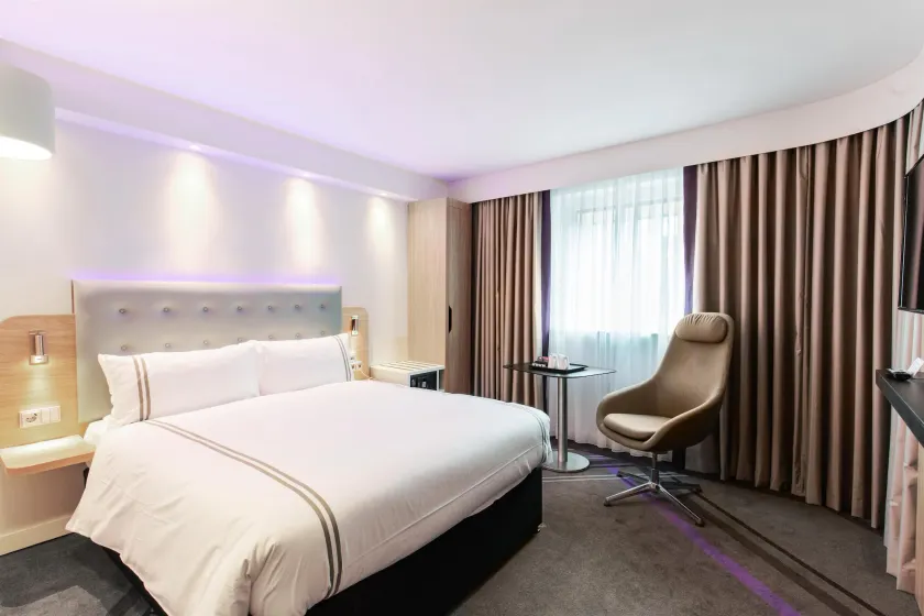 Premier Inn Hamburg City Hammerbrook - Image 1