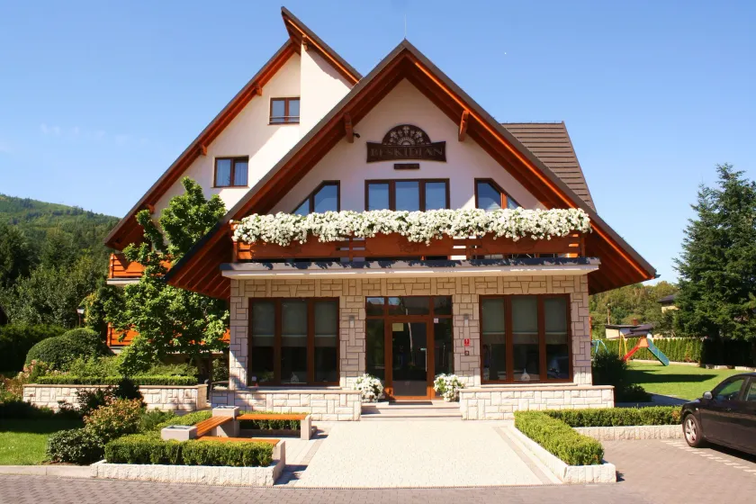 Hotel Beskidian - Image 1