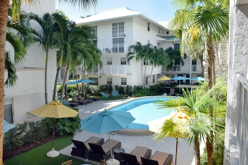 Coral Reef at Key Biscayne - Image 1