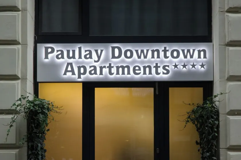 Paulay Downtown Apartments - Image 1