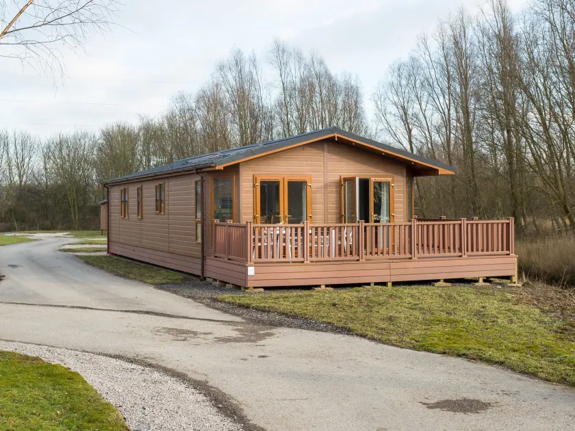 Waternook Lodge - Image 1