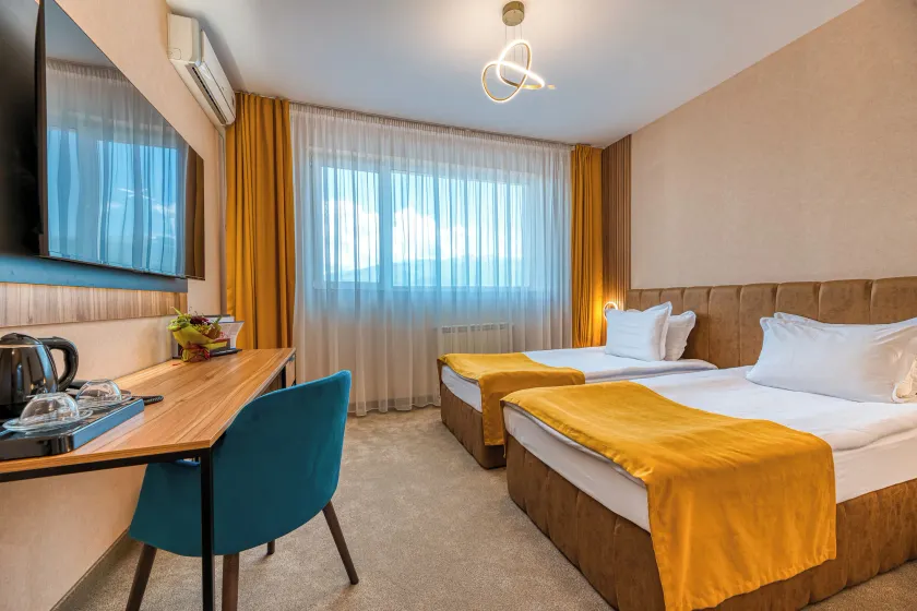 Hotel Montecito - Image 1