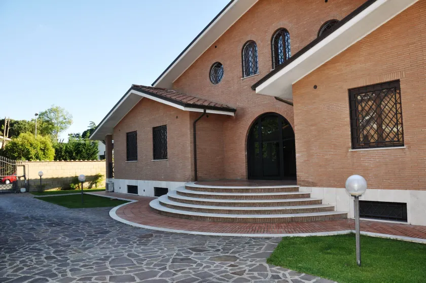 Villa Smeraldo Roma - Image 1