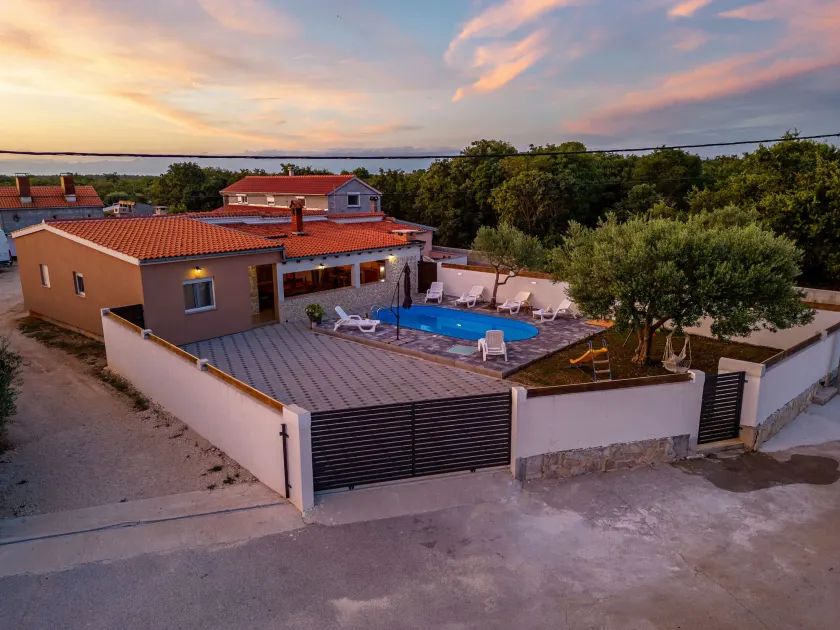Villa Luma ZadarVillas - Image 1