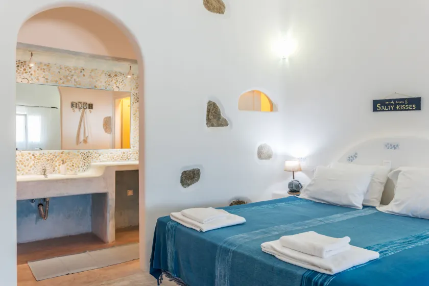 Eleni's Village Suites - Image 1