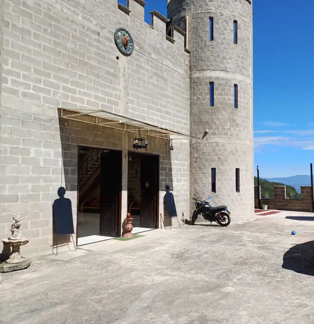 CASTILLO ROMA HOTEL - Image 1