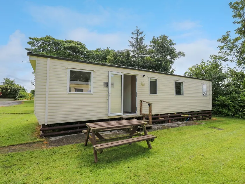 Caravan 3 - Blackmoor farm near Tenby - Image 1