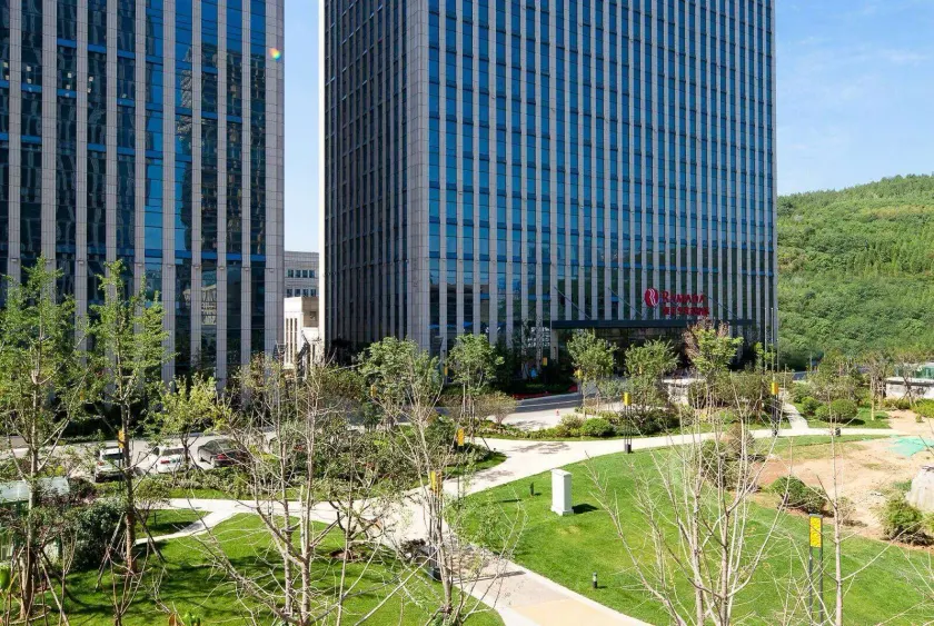 Ramada Jinan - Image 1