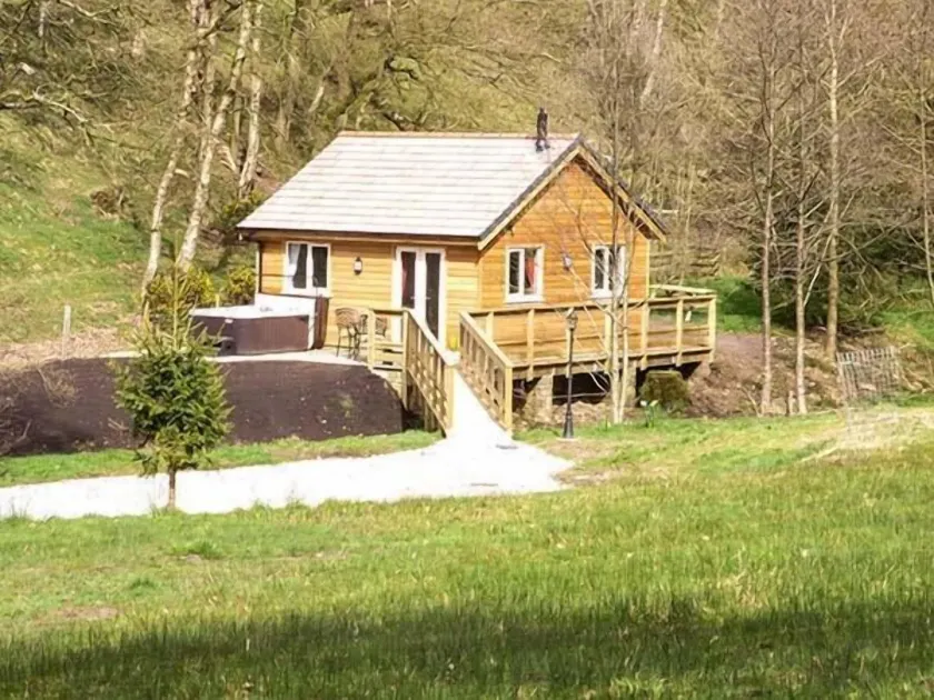Park Brook Retreat - Image 1
