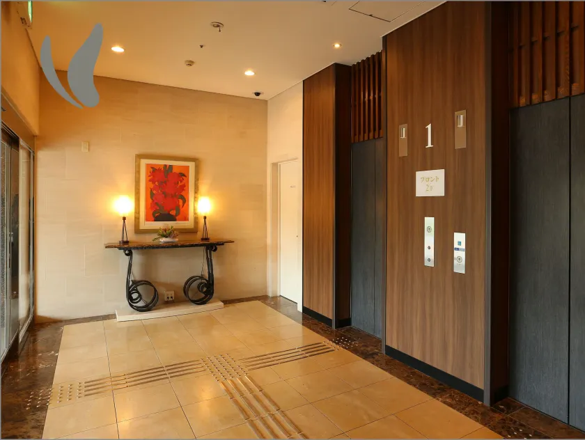 Almont Hotel Naha Omoromachi - Entrée intérieure