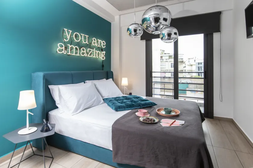 14 Reasons Why Hotel Athens - Image 1