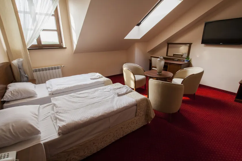 Hotel Rytwiany Nowy Dworek - Camera