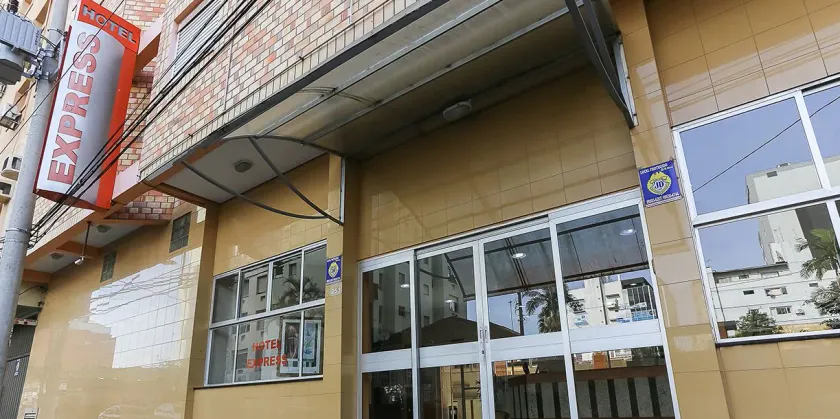 Hotel Express São Leopoldo - Image 1