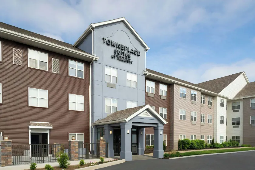 TownePlace Suites by Marriott Lafayette - Image 1